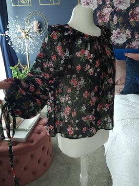 New Look Black Sheer Floral Tie-Sleeve Blouse, Size S / US 4/ UK 8